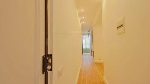 Apartamento T2 para Venda em Arroios
