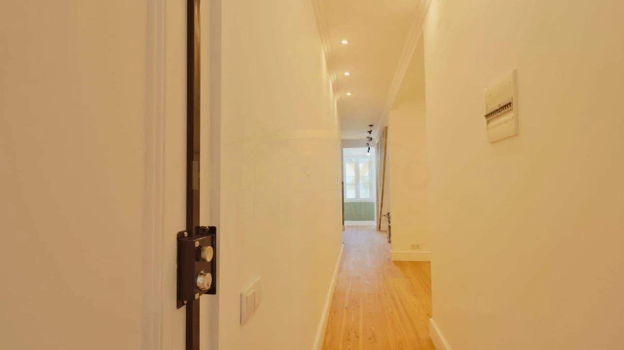 Apartamento T2 para Venda em Arroios Foto 5