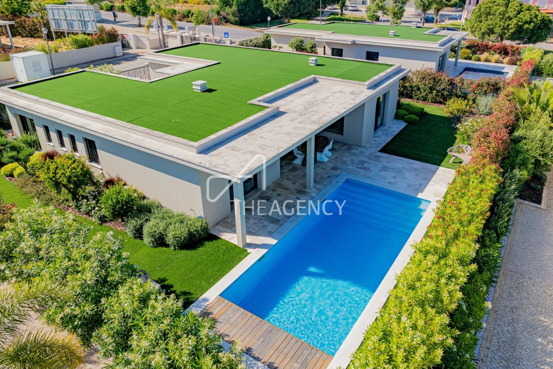 Moradia T3 para Venda em Montenegro Foto 4