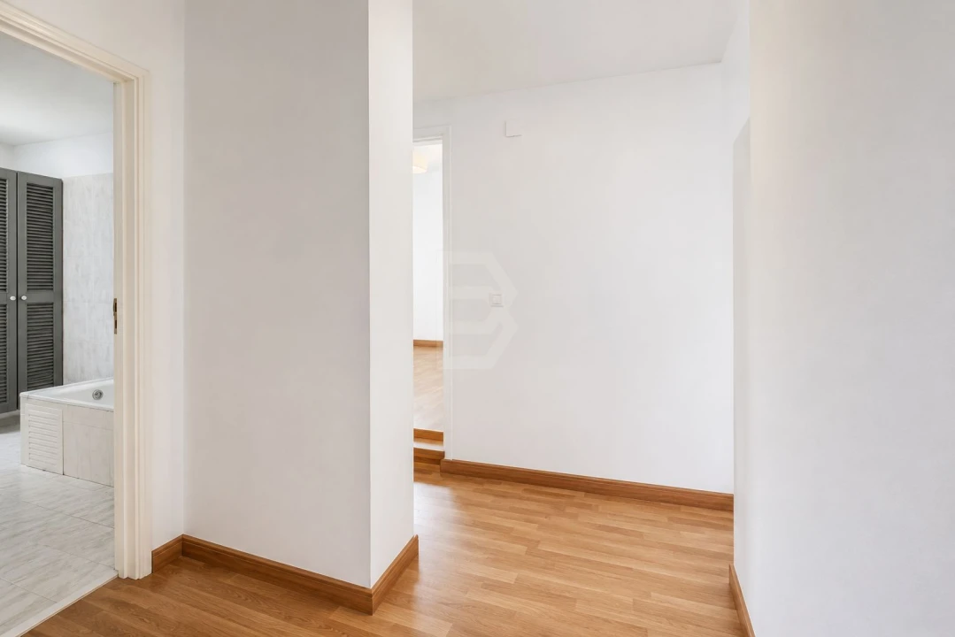 Apartamento T2 para Venda em Algés, Linda-A-Velha e Cruz Quebrada-Dafundo Foto 15