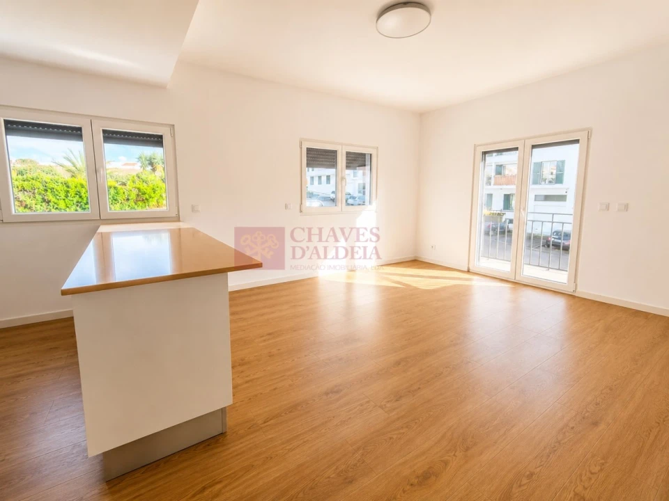 Apartamento T3 para Arrendamento em Ericeira Foto 1