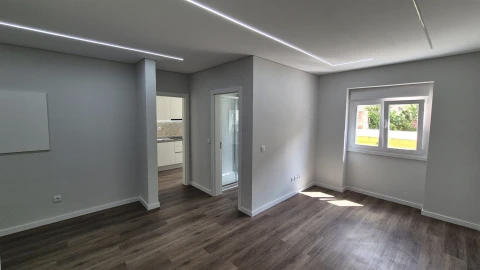 Apartamento T2 para Venda em Venteira
