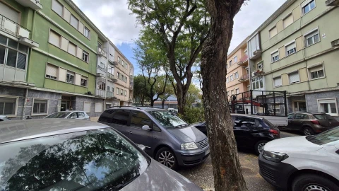 Apartamento T2 para Venda em Venteira