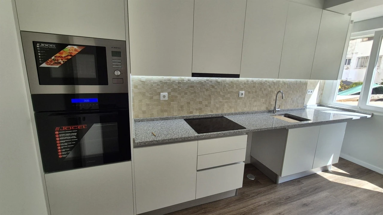 Apartamento T2 para Venda em Venteira Foto 1
