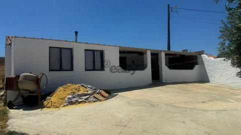 Quinta T3 para Venda em Ourique