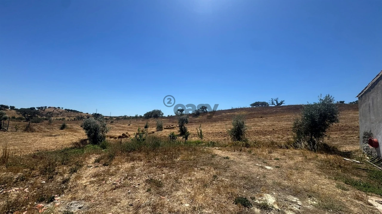 Quinta T3 para Venda em Ourique Foto 3