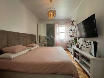 Apartamento T4 para Venda em Ramalde
