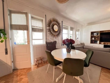 Apartamento T4 para Venda em Ramalde