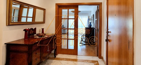 Apartamento T4 para Venda em Santo Antonio dos Olivais