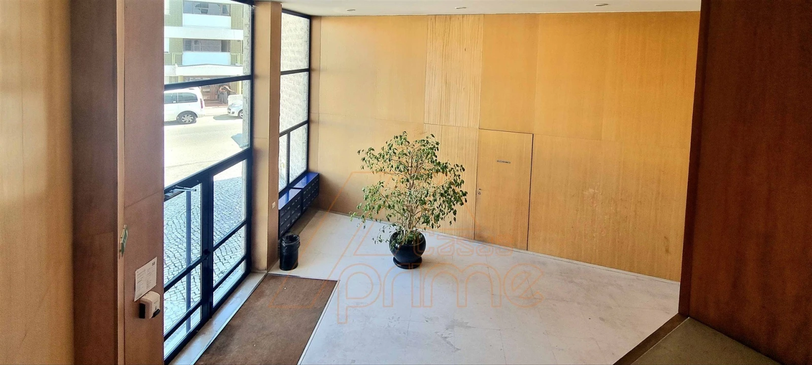 Apartamento T4 para Venda em Santo Antonio dos Olivais Foto 23