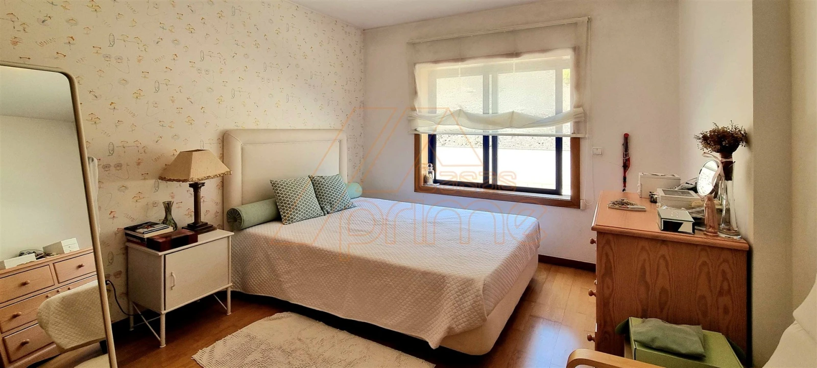 Apartamento T4 para Venda em Santo Antonio dos Olivais Foto 5