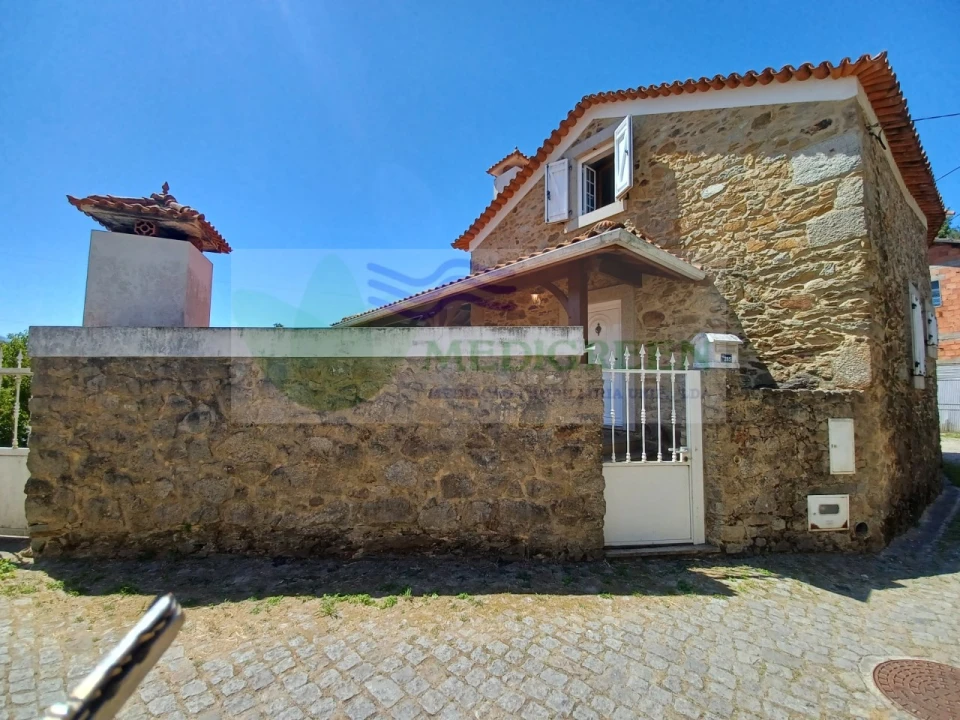 Moradia T3 para Venda em Silva Escura e Dornelas Foto 48