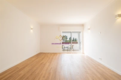 Apartamento T1 para Venda em Alcabideche