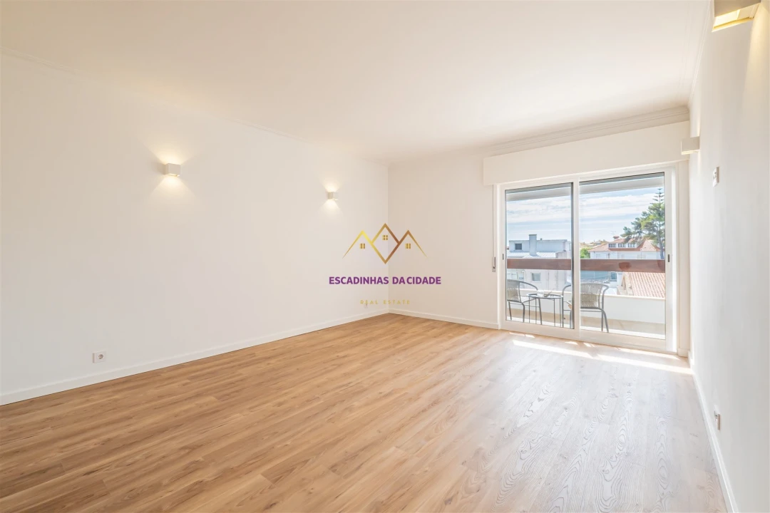 Apartamento T1 para Venda em Alcabideche Foto 7
