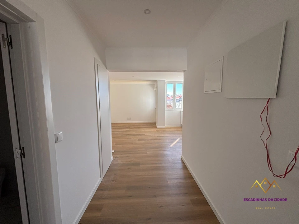 Apartamento T2 para Venda em Falagueira-Venda Nova Foto 24