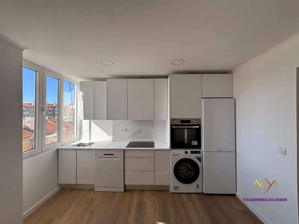 Apartamento T2 para Venda em Falagueira-Venda Nova Foto 5