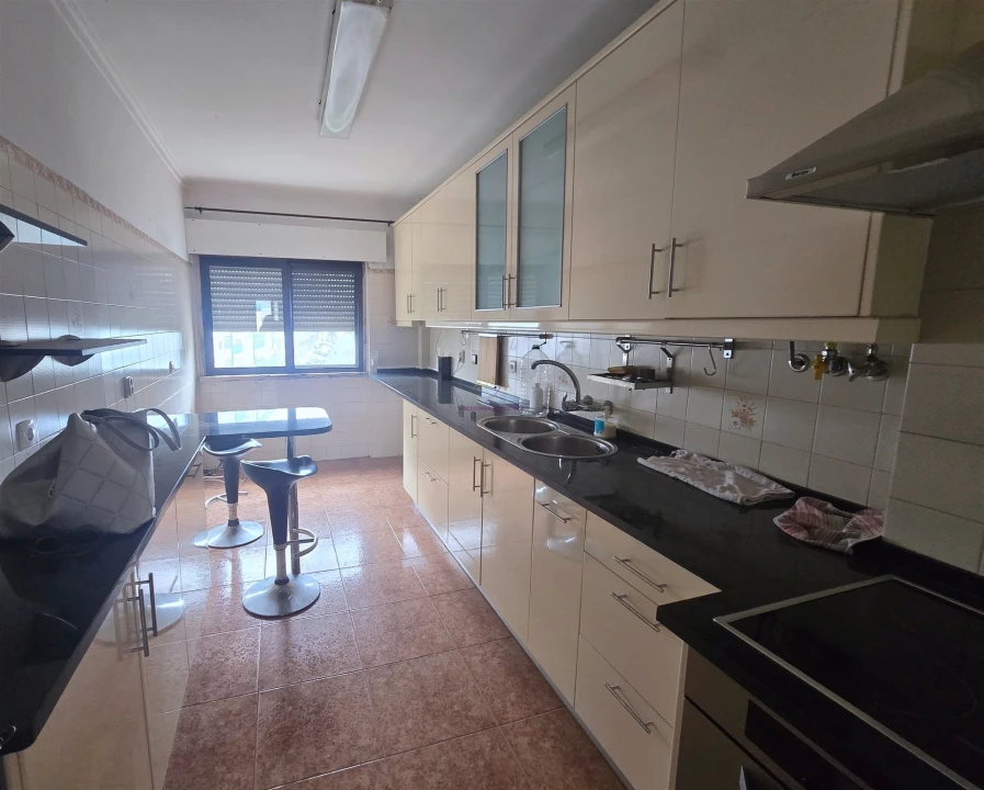 Apartamento T3 para Venda em Mina de Água Foto 25