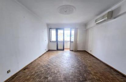 Apartamento T3 para Venda em Mina de Água