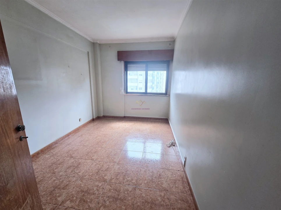 Apartamento T3 para Venda em Mina de Água Foto 14