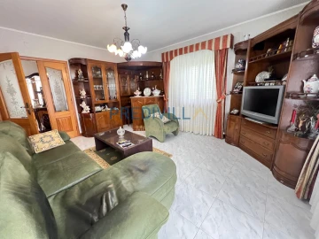 Moradia T4 para Venda em Touguinha e Touguinhó