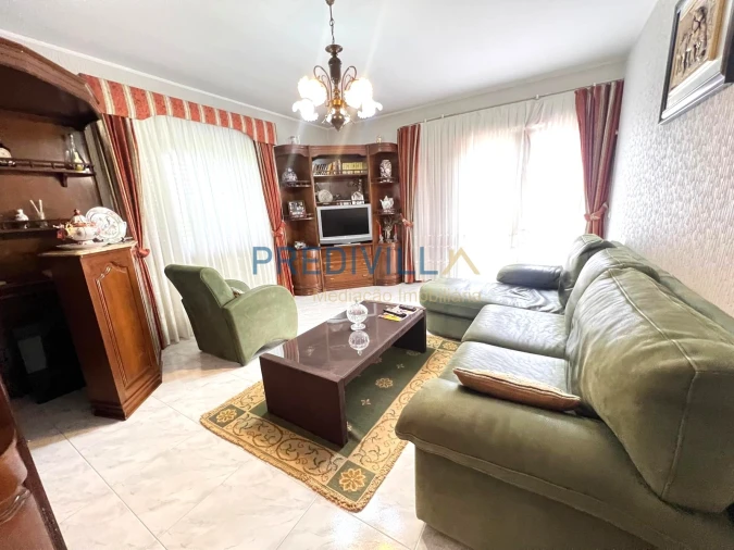 Moradia T4 para Venda em Touguinha e Touguinhó Foto 2