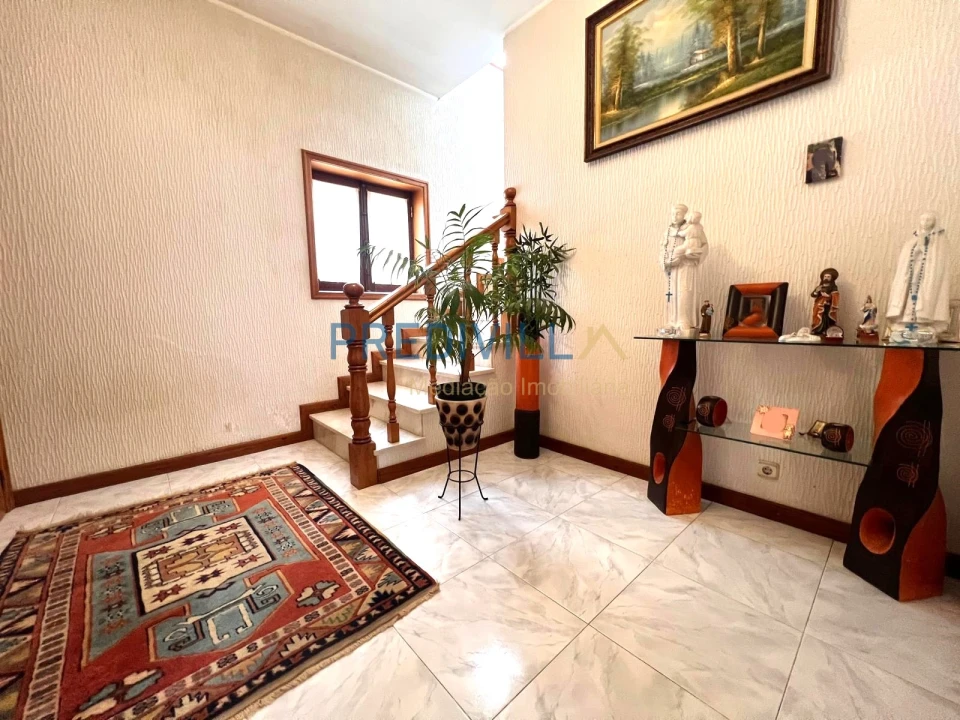 Moradia T4 para Venda em Touguinha e Touguinhó Foto 18