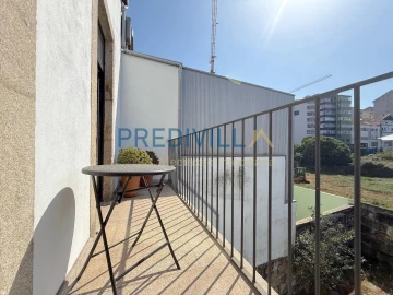 Apartamento T1 para Arrendamento em Campanhã
