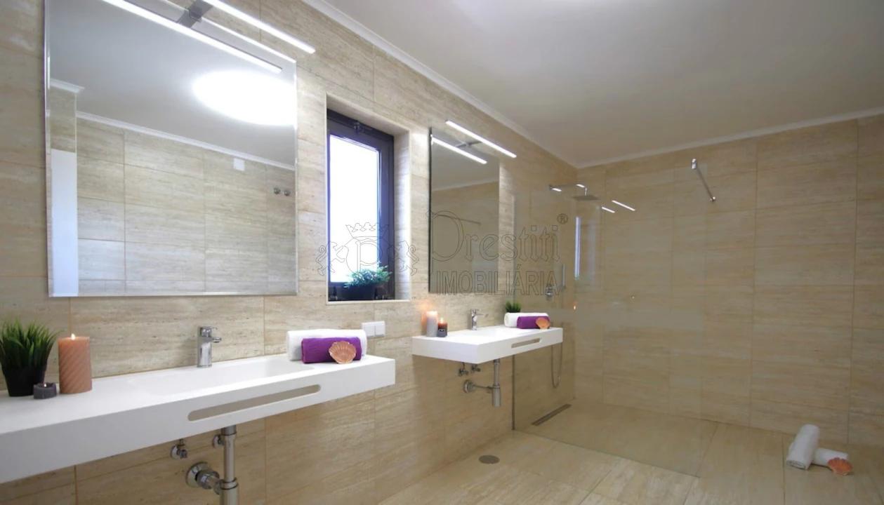 Apartamento T4 para Venda em Albufeira e Olhos de Água Foto 20
