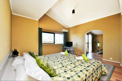 Apartamento T4 para Venda em Albufeira e Olhos de Água