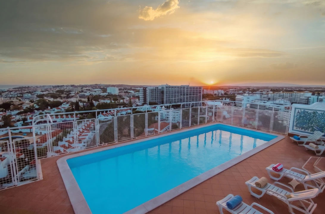 Apartamento T4 para Venda em Albufeira e Olhos de Água Foto 10