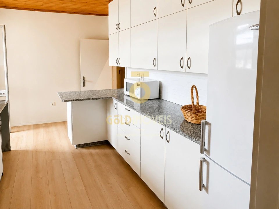 Apartamento T3 para Venda em Gulpilhares e Valadares Foto 10