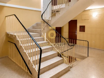 Apartamento T3 para Venda em Gulpilhares e Valadares