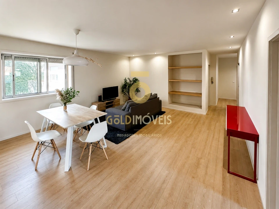 Apartamento T3 para Venda em Gulpilhares e Valadares Foto 1
