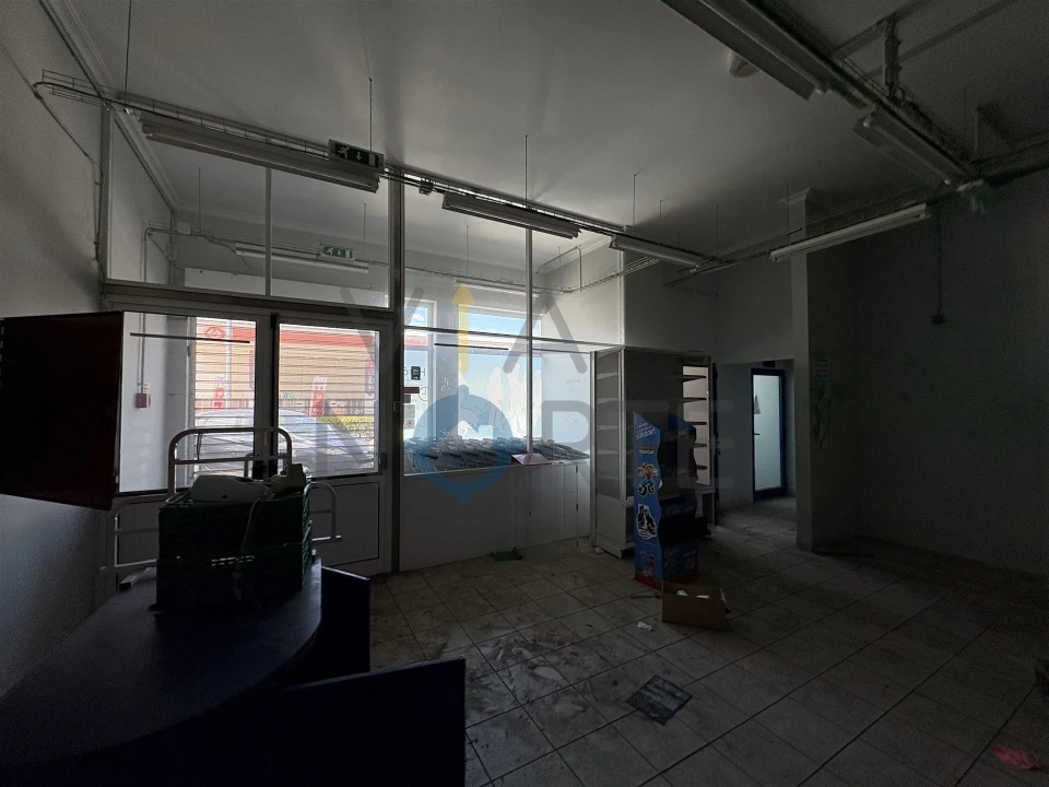 Loja para Arrendamento em Macedo de Cavaleiros Foto 10