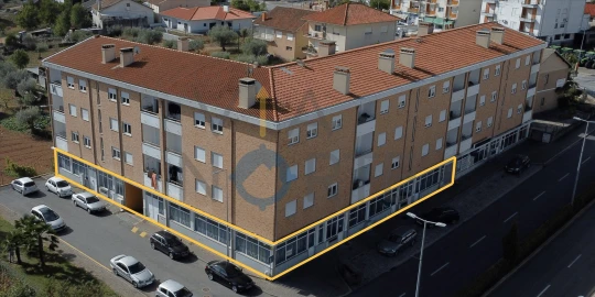 Loja para Arrendamento em Macedo de Cavaleiros