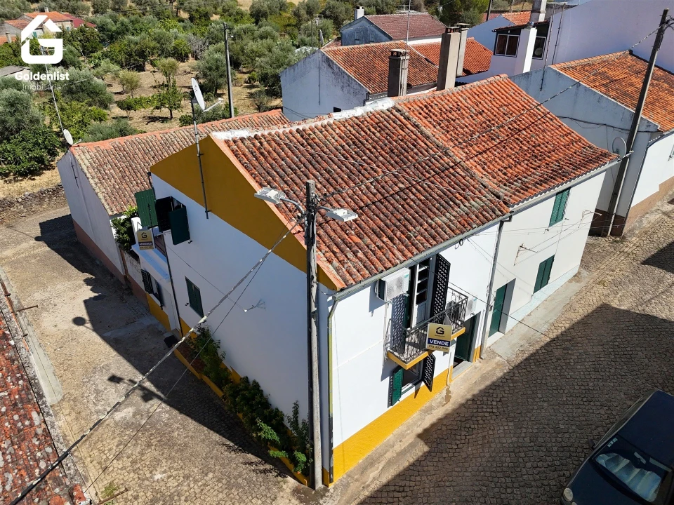 Moradia T3 para Venda em Idanha-A-Nova e Alcafozes Foto 2