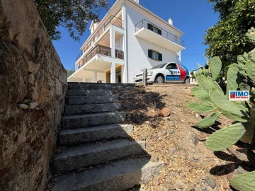 Moradia T7 para Venda em Vila Velha de Rodão