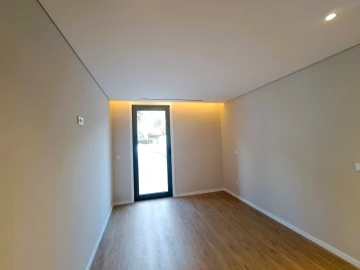 Apartamento T3 para Venda em Ferreiros e Gondizalves