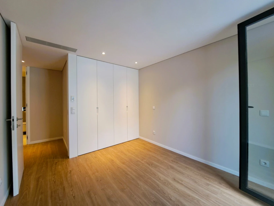 Apartamento T3 para Venda em Ferreiros e Gondizalves Foto 17