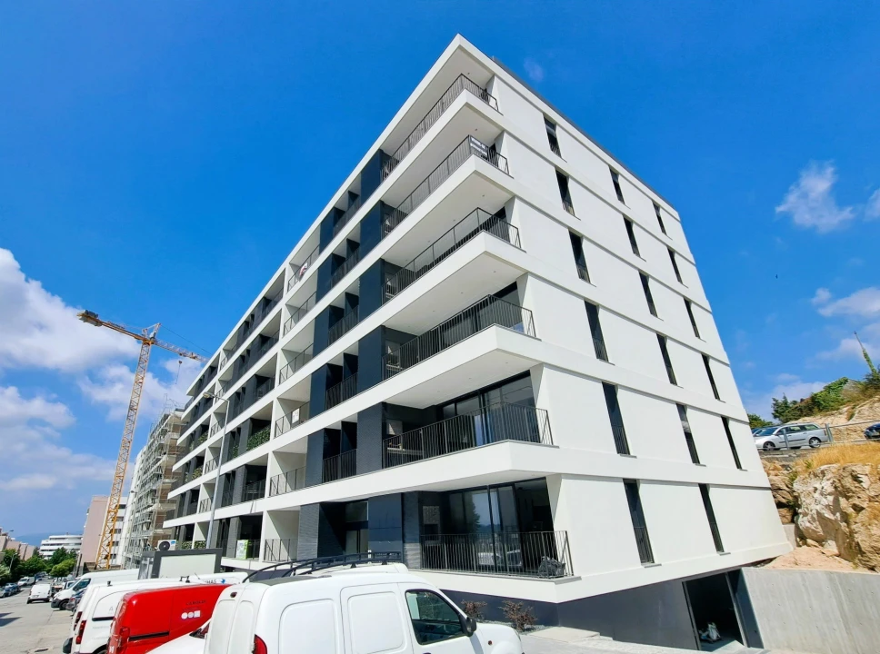 Apartamento T3 para Venda em Ferreiros e Gondizalves Foto 21