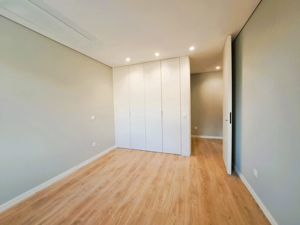 Apartamento T3 para Venda em Ferreiros e Gondizalves Foto 14