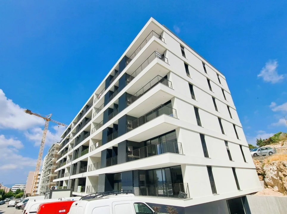 Apartamento T3 para Venda em Ferreiros e Gondizalves Foto 16