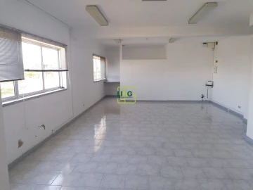 Armazém para Arrendamento em Castelo Branco