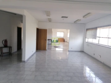 Armazém para Arrendamento em Castelo Branco