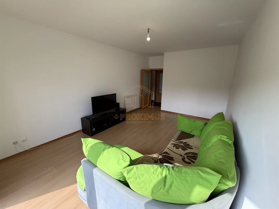 Apartamento T2 para Venda em Tavarede Foto 16