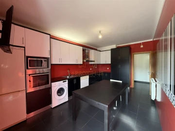 Apartamento T2 para Venda em Tavarede