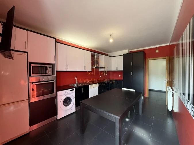 Apartamento T2 para Venda em Tavarede Foto 9