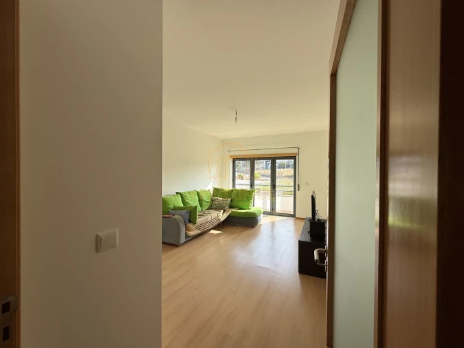 Apartamento T2 para Venda em Tavarede Foto 13