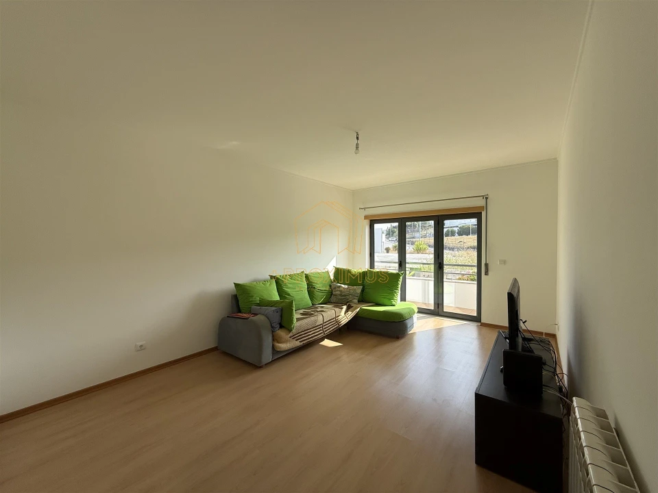 Apartamento T2 para Venda em Tavarede Foto 14