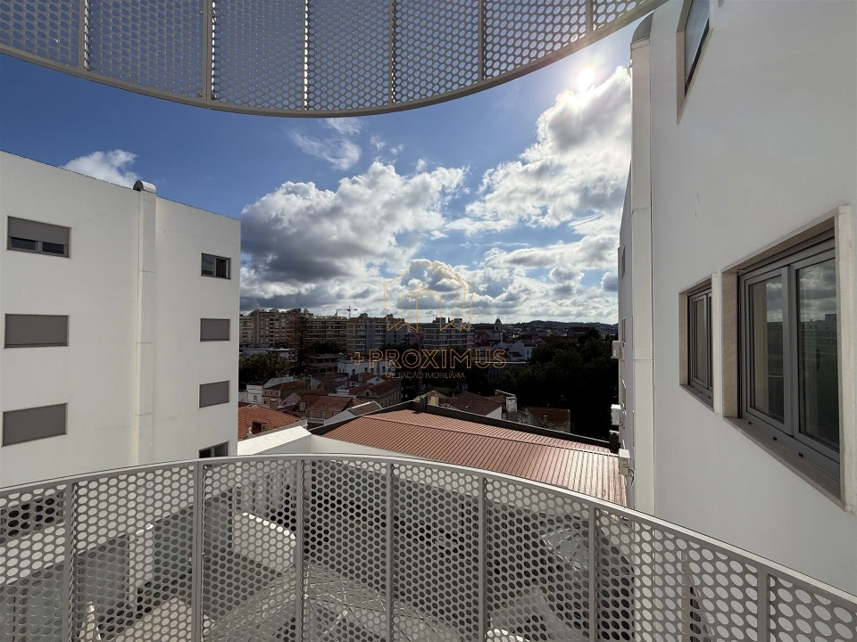 Apartamento T0 para Venda em Buarcos Foto 1